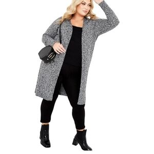 Avenue Women's Plus Size Cardi Charmed